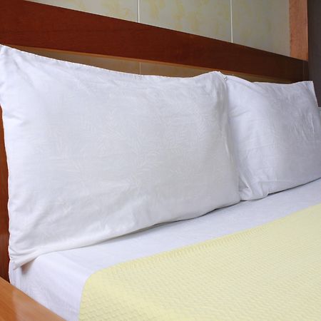 Leesons Residences Manila Ngoại thất bức ảnh