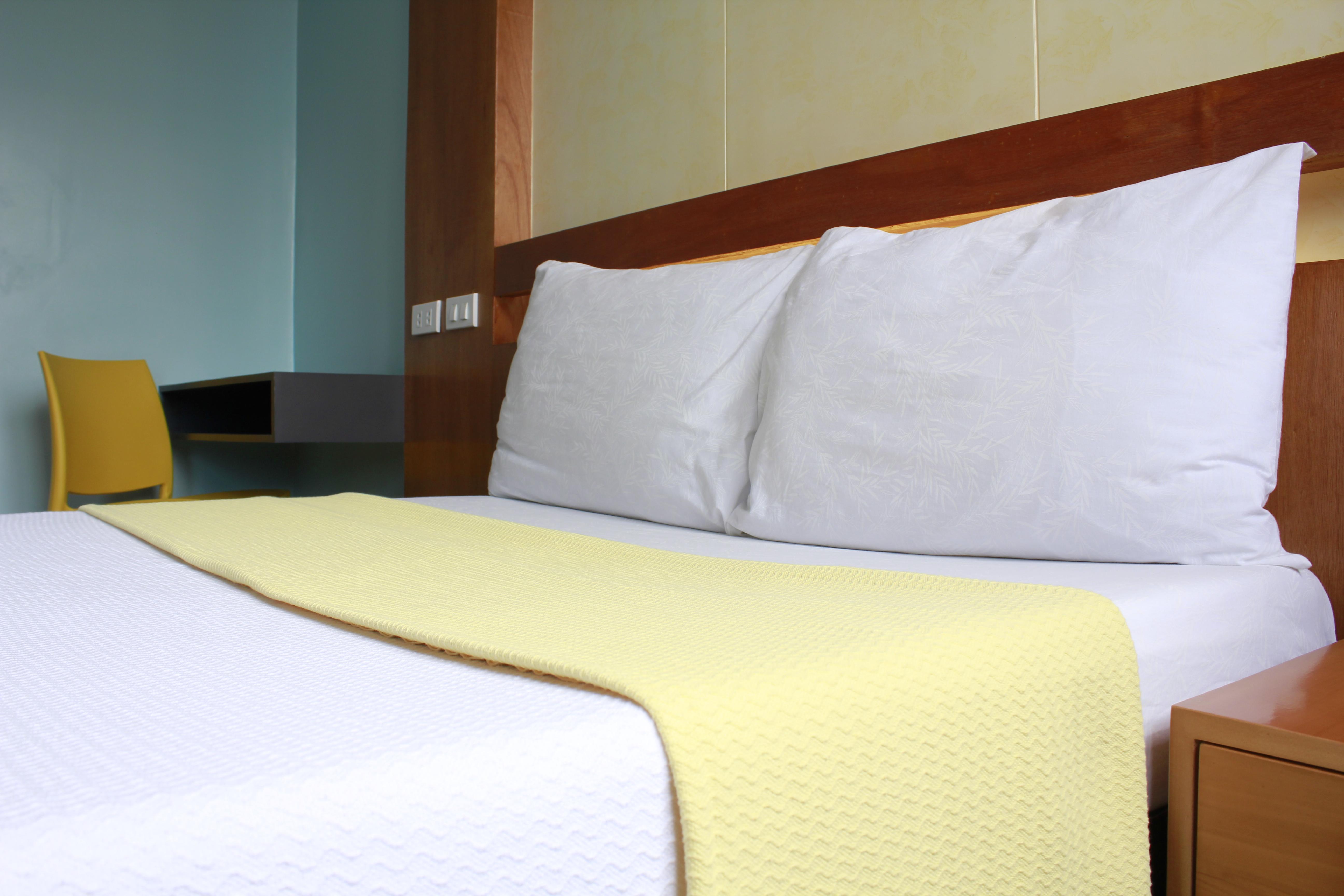 Leesons Residences Manila Ngoại thất bức ảnh